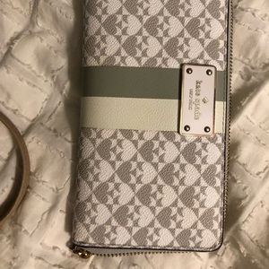 Kate spade wallet